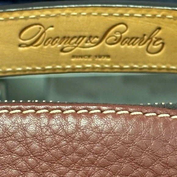 Dooney & Bourke Leather Shoulder Bag LIKE NEW - Picture 8 of 15